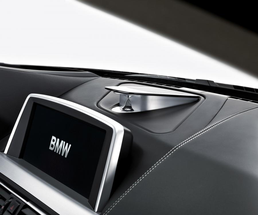  BMW 650i Coupe 2012 года  (фото 13 из 59)